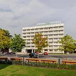 Hotel Paernu Hotel