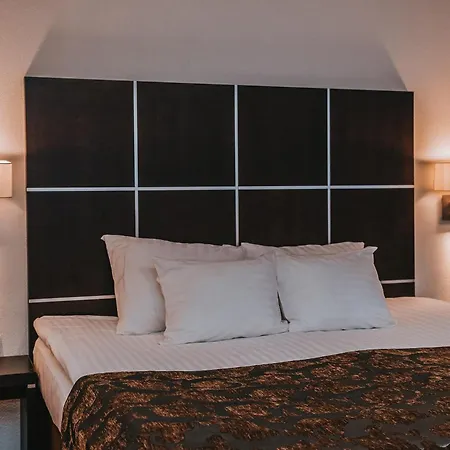 Отель "Пярну"  Отель Пярну