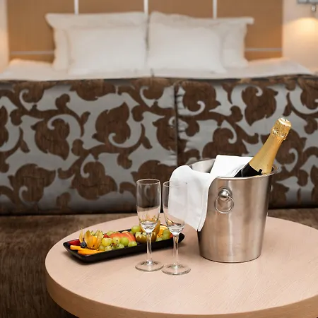 Paernu Hotel Parnawa