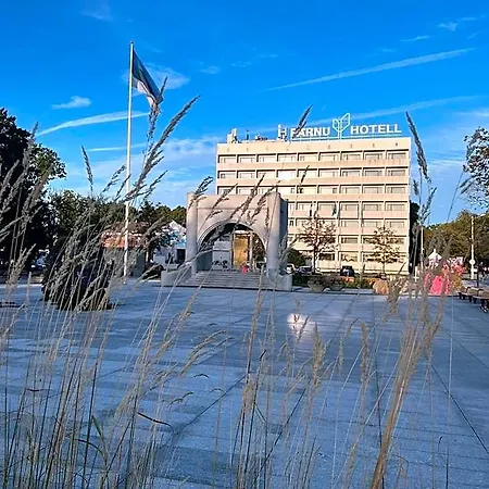 Hotel Paernu Hotel 4*