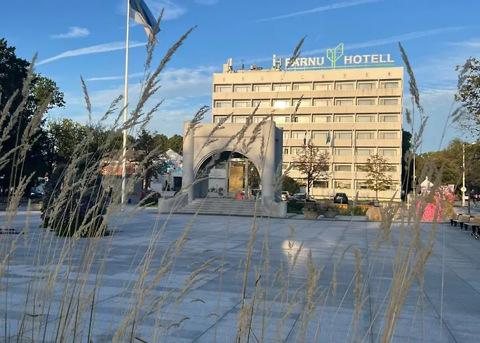 Hotel Paernu Hotel 4*