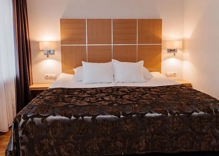 Отель "Пярну"  Отель