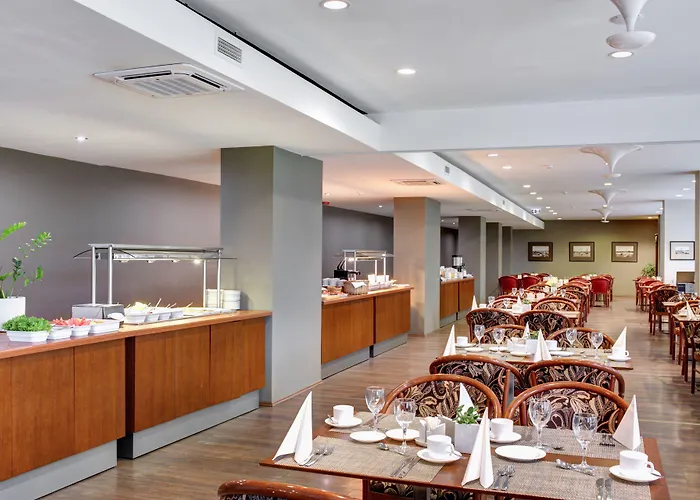 Hotel Paernu Hotel 4*