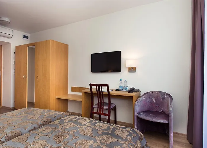 Отель "Пярну" 